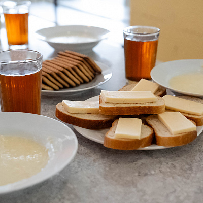 Родительский контроль в Иркутске проверил организацию питания в школах и детских садах. 