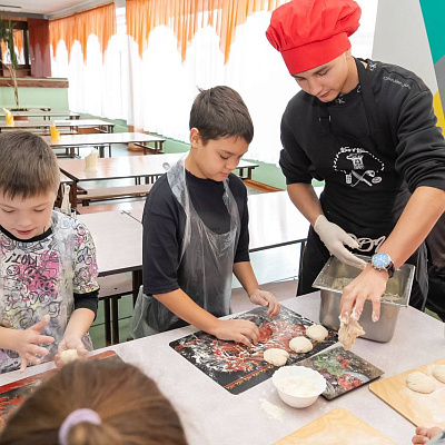  Мастер-класс по выпечке в школе №35 города Иркутска