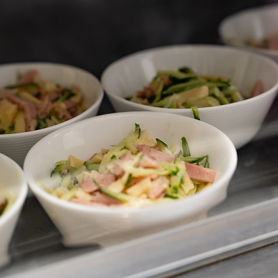 Родительский контроль в Иркутске проверил организацию питания в школах и детских садах. 